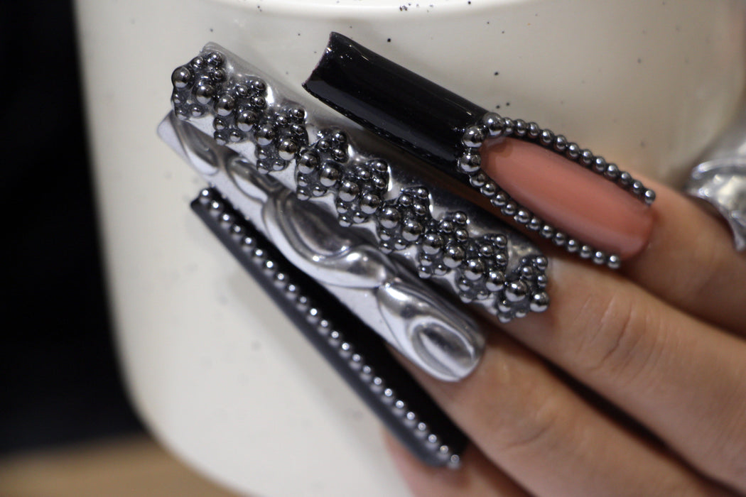 Dazzling black diamond manicure【H44-1193】