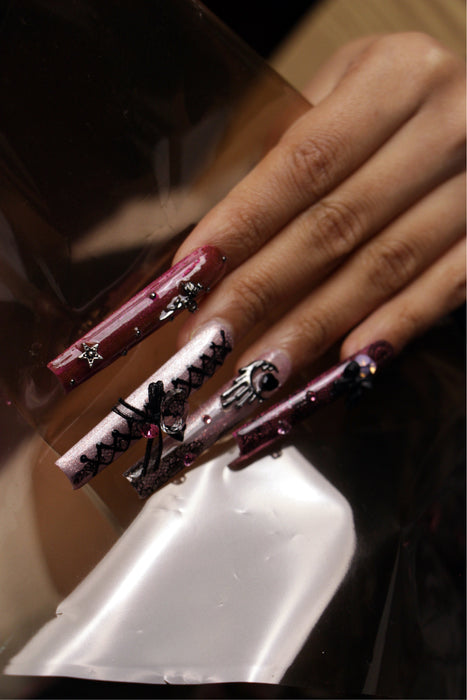 Black butterfly plaid manicure【H43-1141】