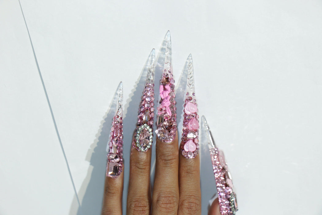 Exclusive pink diamond manicure【S44-1202】