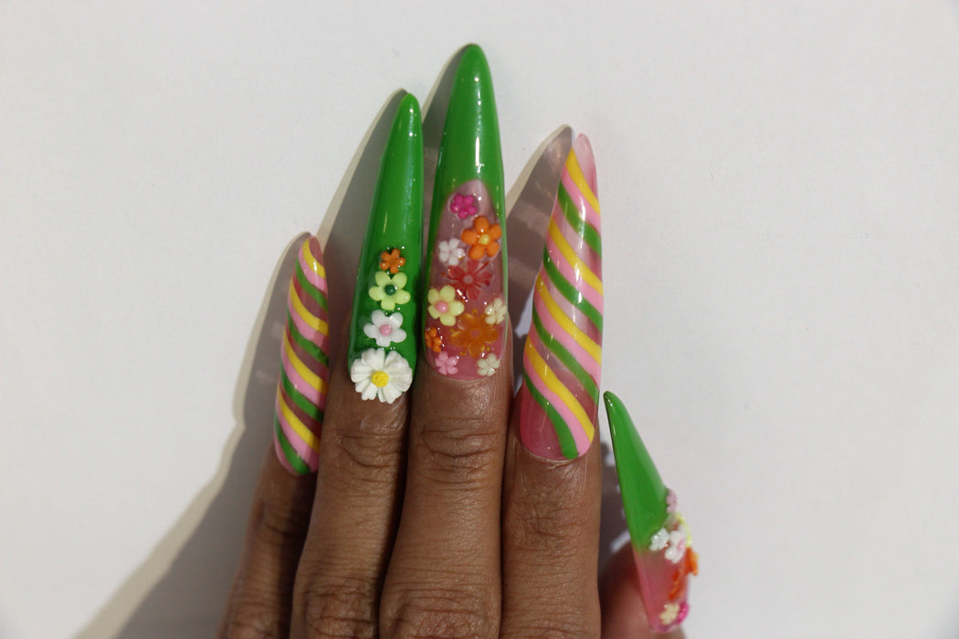 Green flower manicure【S42-1108】